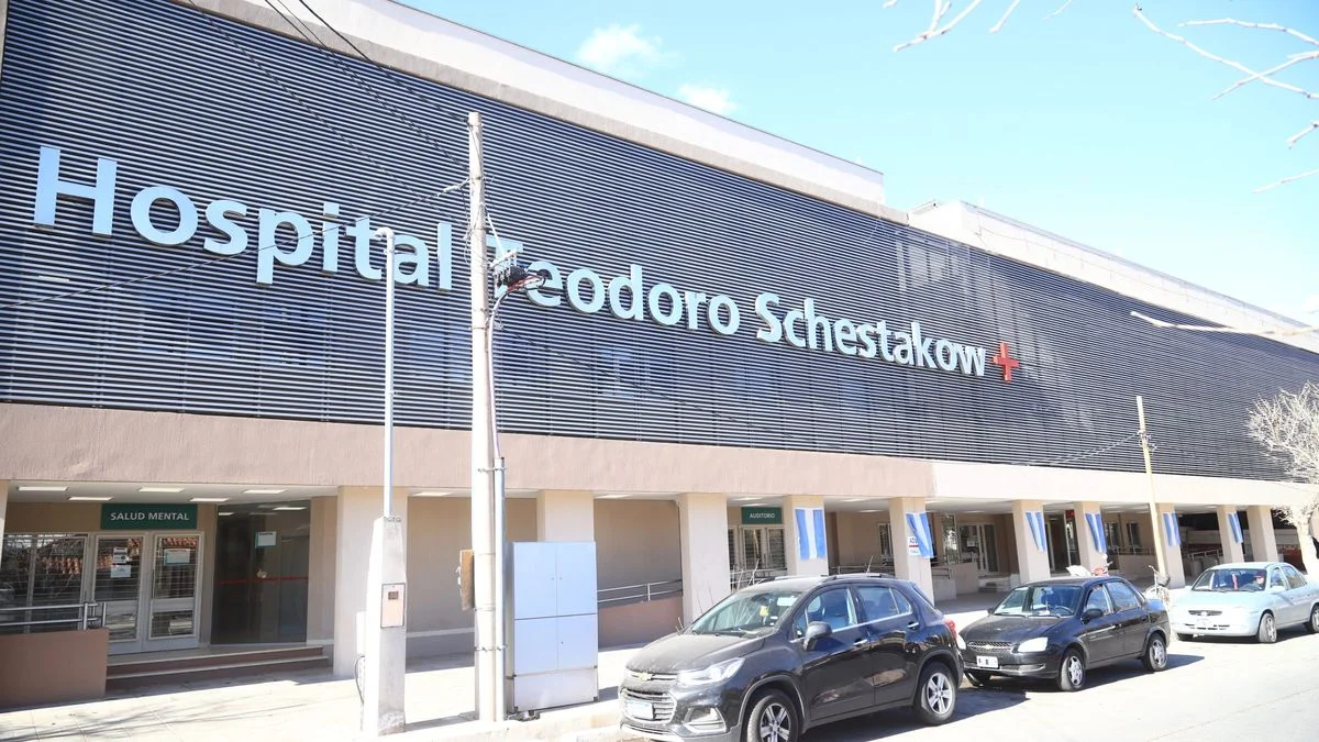 Hospital de San Rafael: una joven denunció que fue por una tos y terminó con su bebé muerto