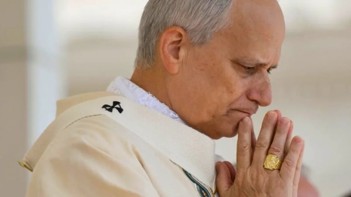 El Papa León XIV renovó su pedido de cese el fuego tras el ataque a la única iglesia católica en Gaza