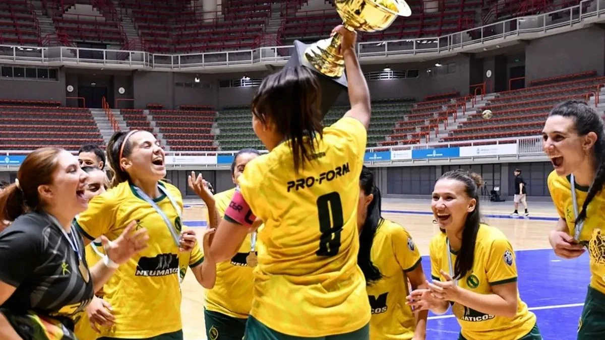 Cementista estiró su dominio en el fútbol de salón femenino