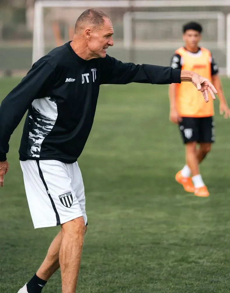 Se define el futuro de Darío Franco en Gimnasia.