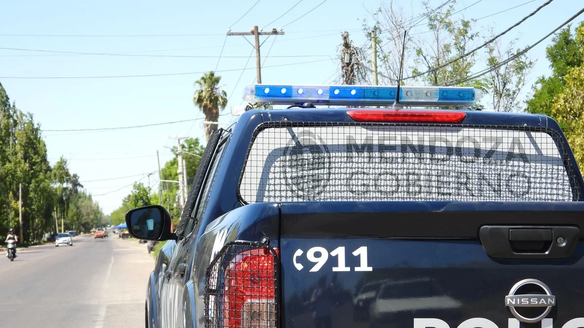Un chico de 17 años fue detenido tras ser acusado de abuso sexual por una joven de la misma edad