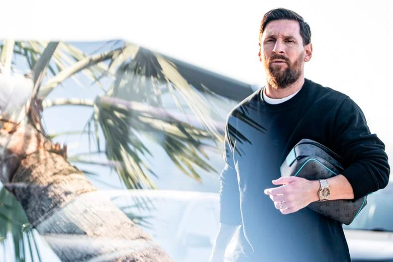 Lionel Messi vuelve al ruedo en una exigente pretemporada.