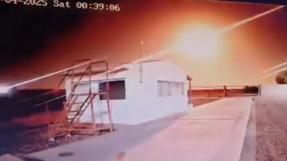 El cielo de Mendoza se iluminó en la medianoche: ¿cayó un meteorito?