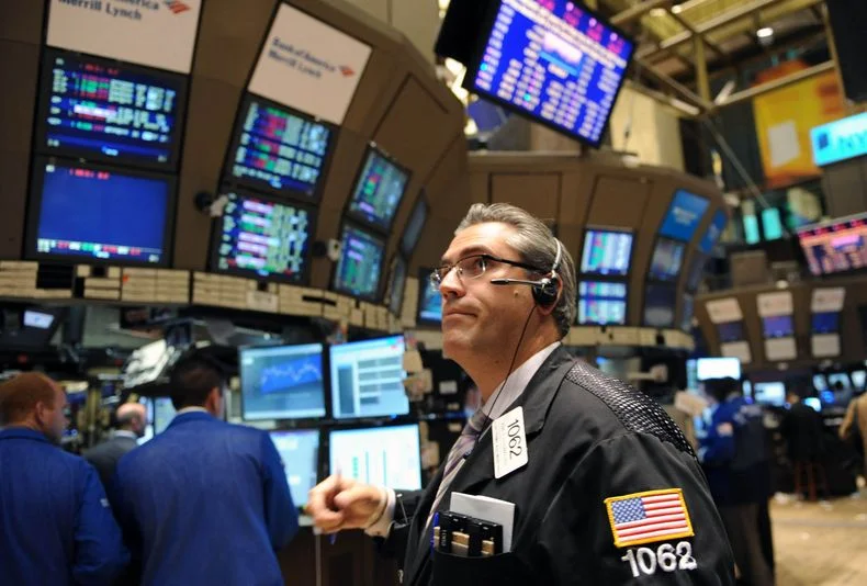 El Riesgo Pa&iacute;s mide el nivel de confianza para invertir en los pa&iacute;ses.