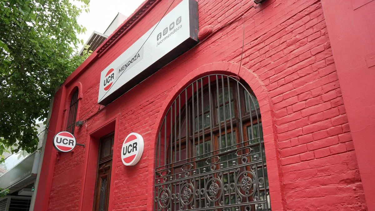 La UCR en Guaymallén podría ir a internas y hay una disputa con los congresales