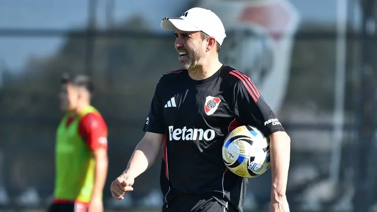 River busca gol y apunta alto: el delantero de la Serie A que pidió Coudet