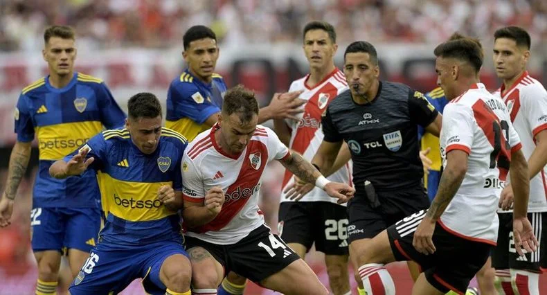 River y Boca podrían enfrentarse en una instancia clave del Torneo Apertura.