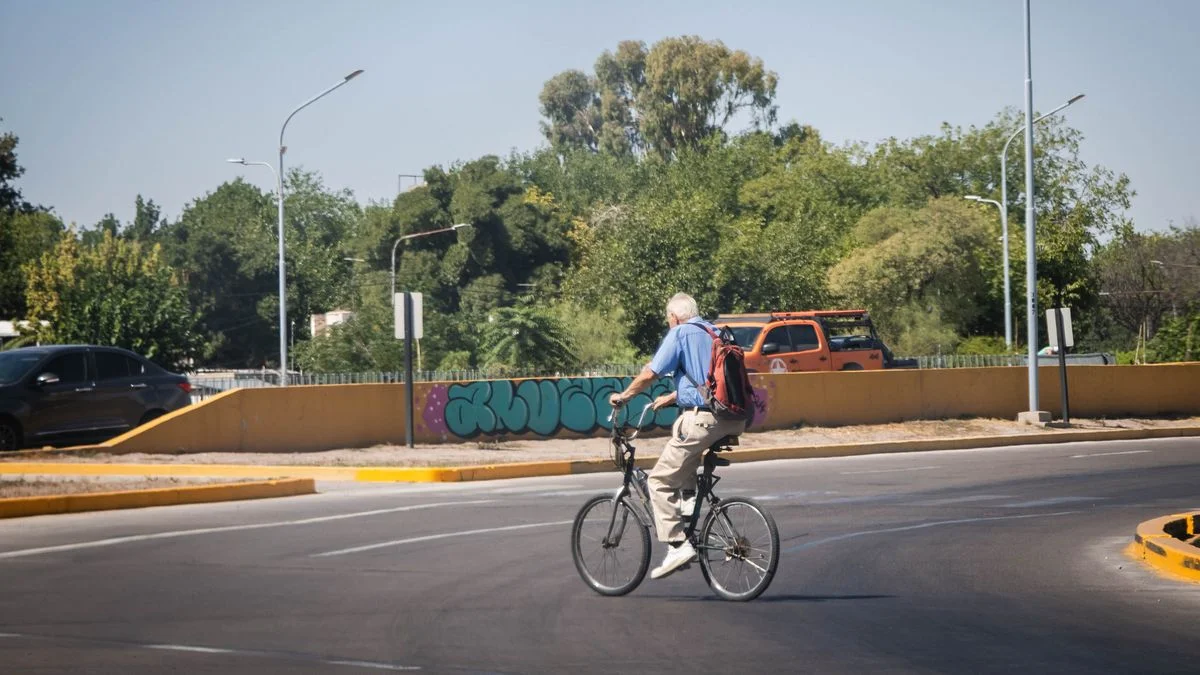 Leve ascenso de la temperatura y poca nubosidad en Mendoza