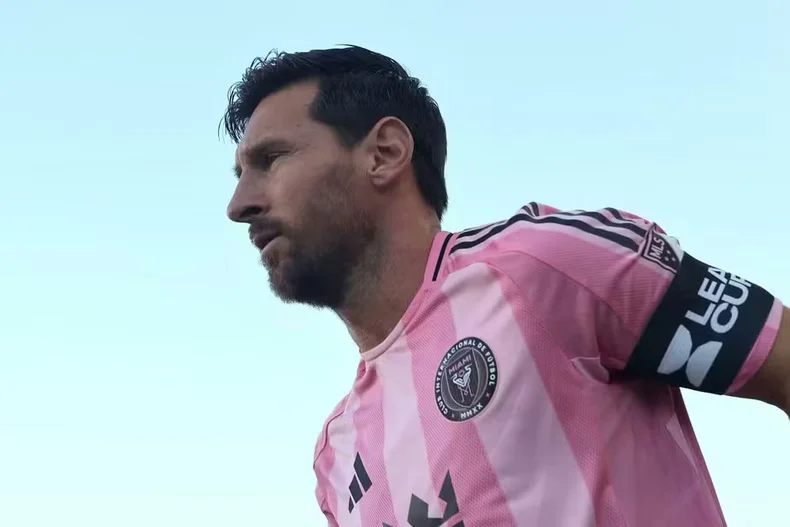 Lionel Messi quiere levantar un nuevo título.