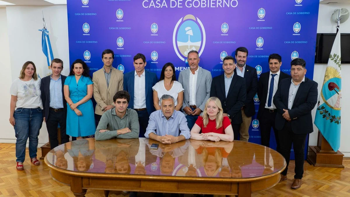 Cambios en el gabinete de Gobierno: Mema pierde a dos funcionarios