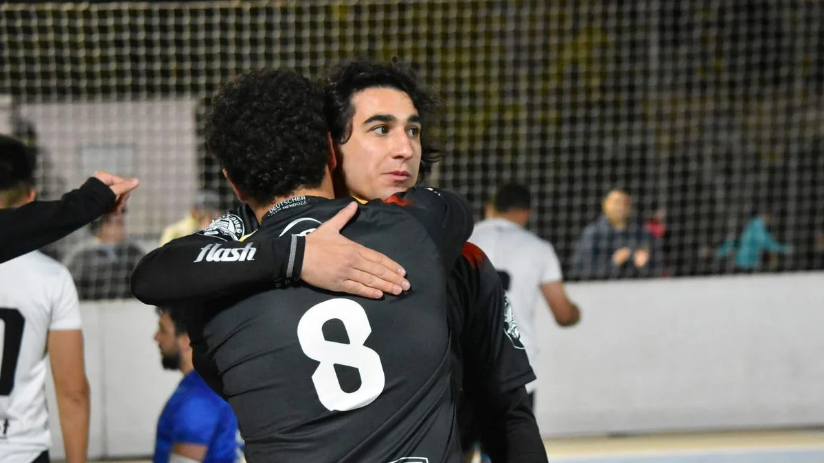 Fútbol de salón: al Apertura masculino le resta un solo equipo por clasificar