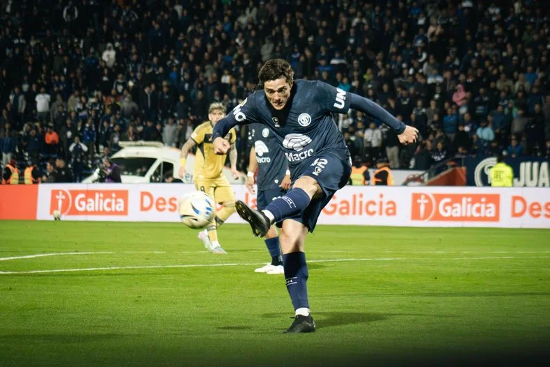 Sheyko Studer ser&aacute; baja en Independiente Rivadavia.