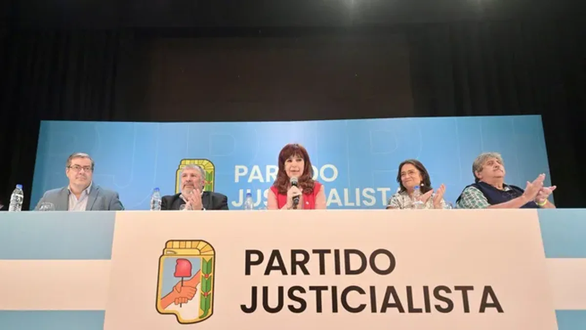 El PJ rechazó el DNU de Milei: "Vulnera la Constitución"