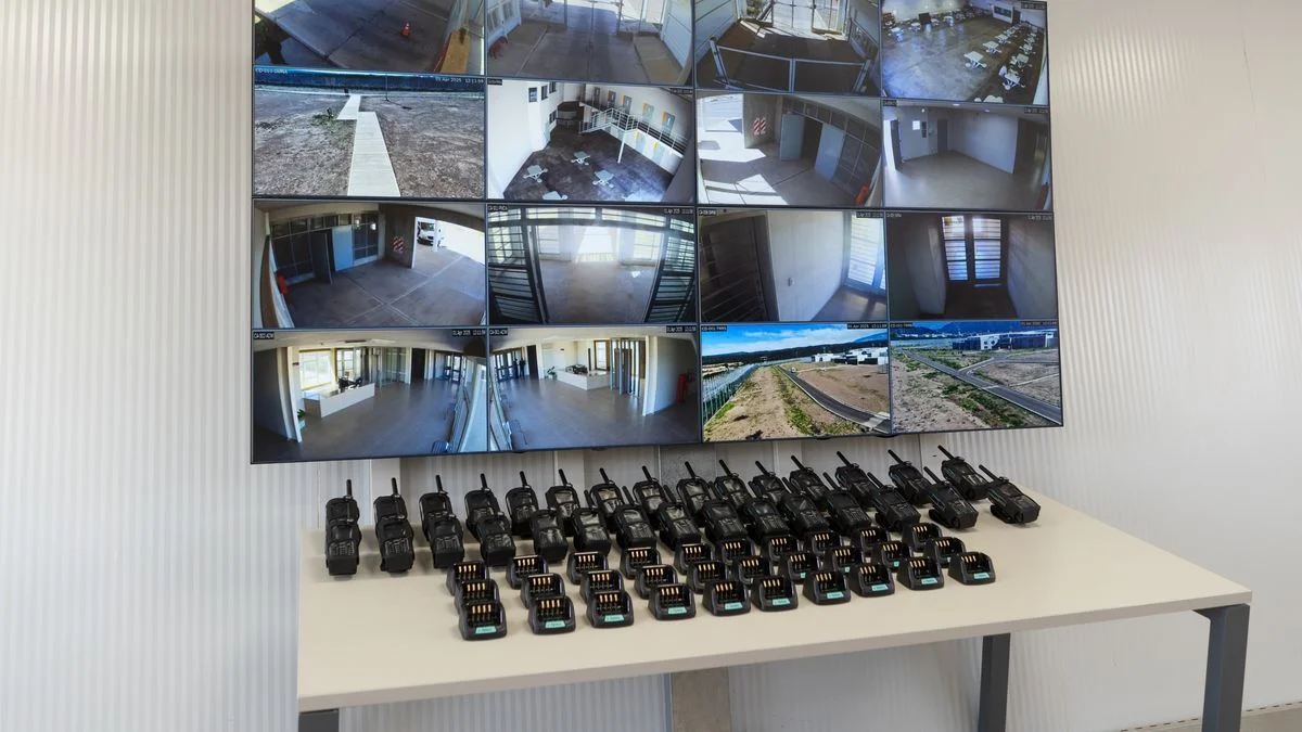 Más tecnología, mismos vicios: un agente penitenciario intentó entrar droga a Boulogne Sur Mer