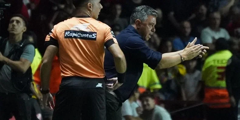Marcelo Gallardo se fue expulsado.