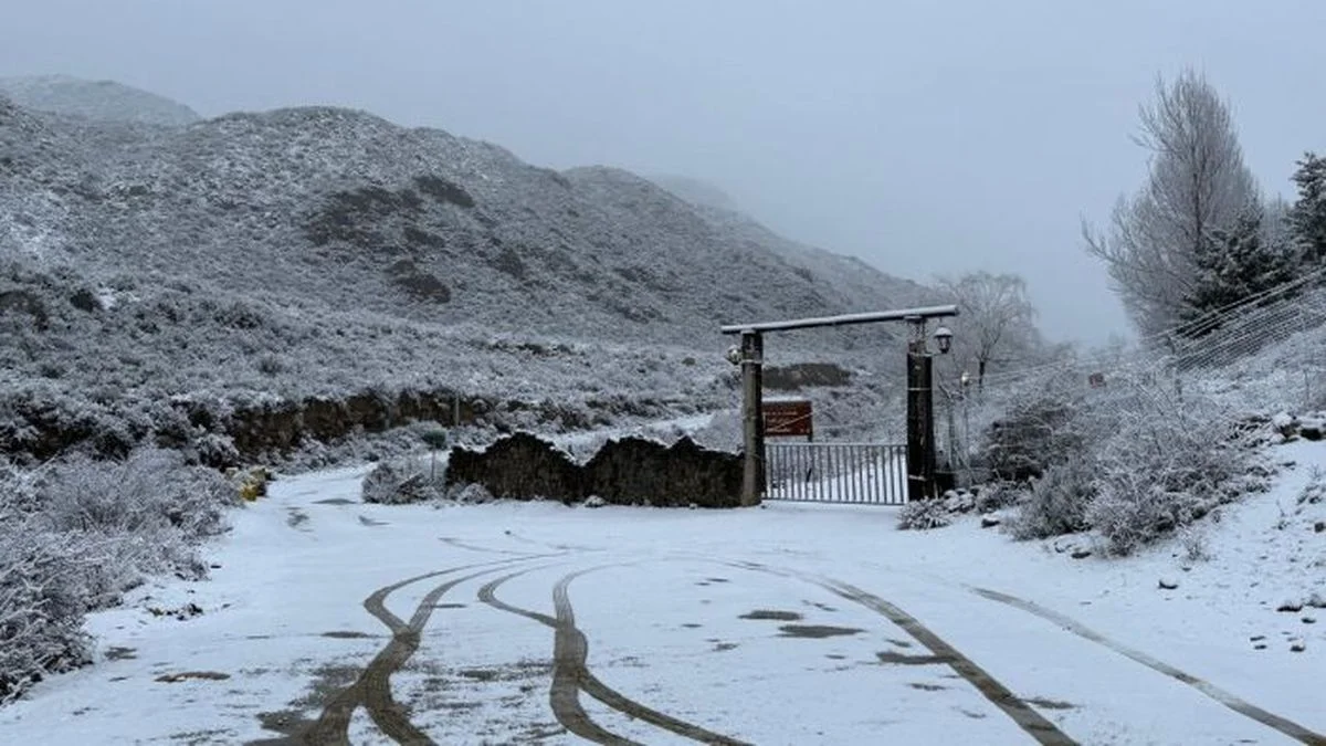 Por nevadas, Vialidad pidió circular con precaución en el Manzano Histórico y otras zonas de montaña