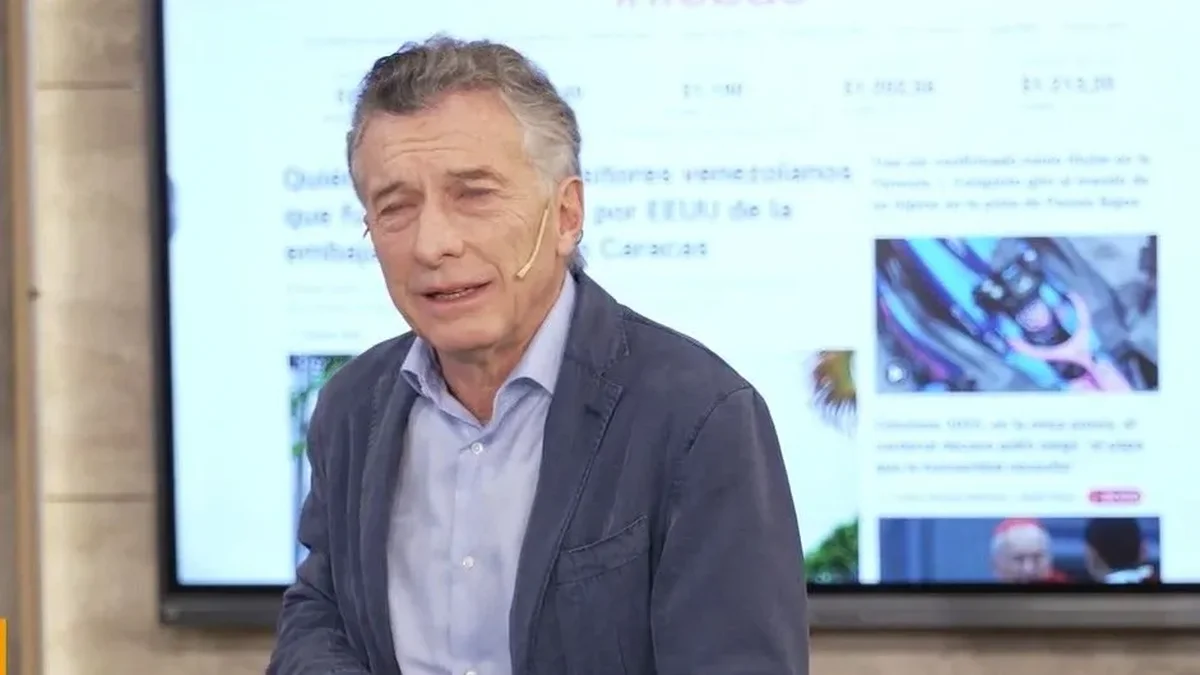 Macri apareció somnoliento en una entrevista y reveló que tomó clonazepam: "Juliana me dio unas gotas"