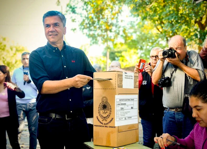 El radical Zdero hizo alianza con LLA para las elecciones.