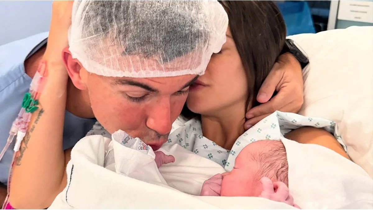 Sol Pérez compartió las primeras imágenes de su bebé