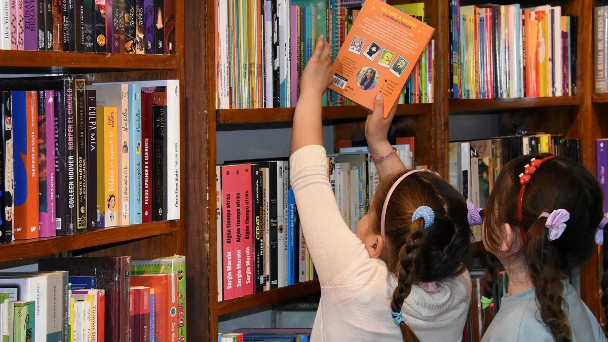 Abren las inscripciones al concurso literario "El vecino cuenta" para lanzar un libro colectivo