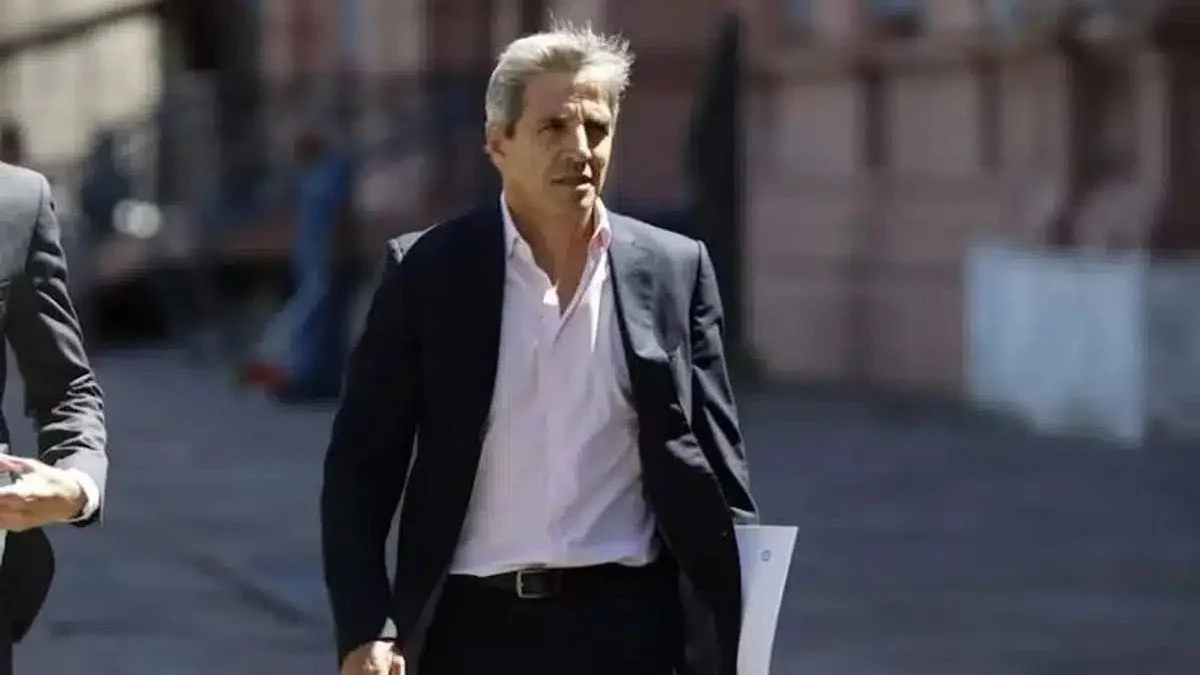 Caputo prometió que la inflación "quebrará el 1% en agosto, septiembre u octubre"