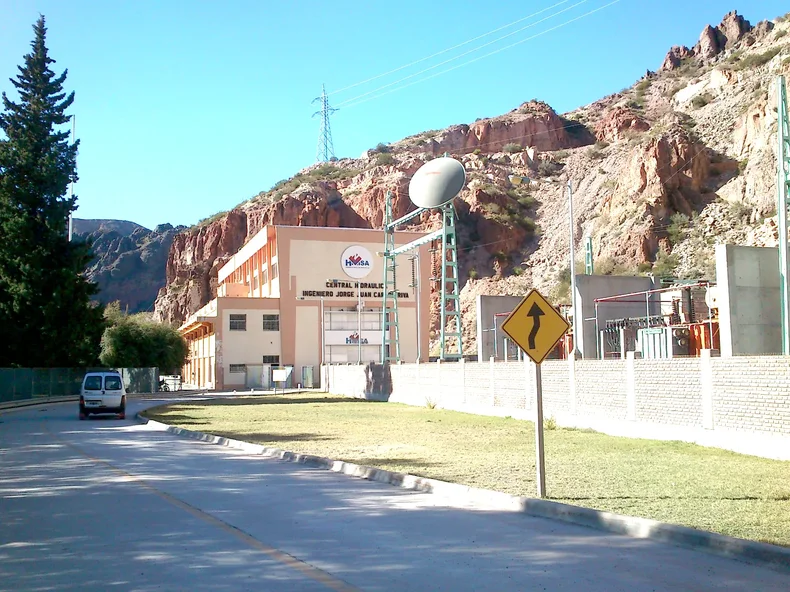 Las centrales son fuentes de generación de energía para la provincia.