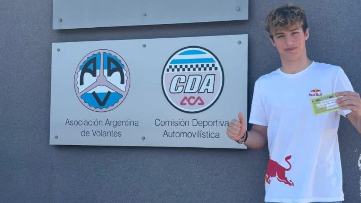 Quién es Mattia Colnaghi, el joven maravilla de 17 años que eligió correr con bandera argentina en la F3