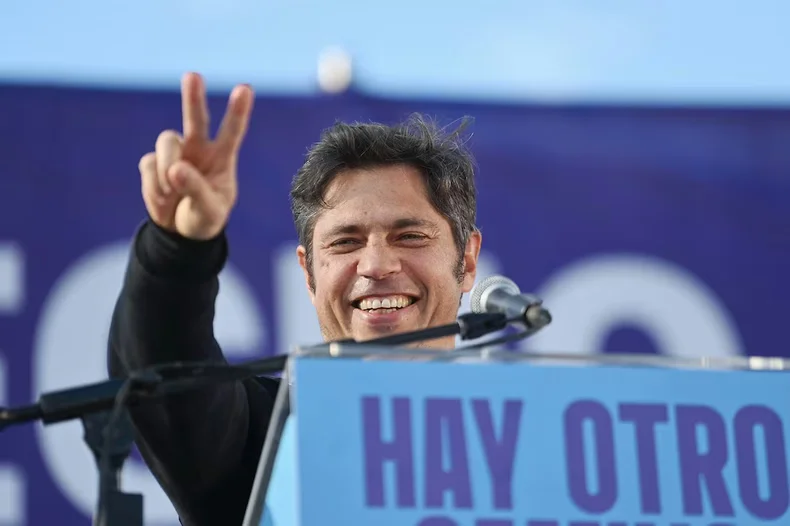 Axel Kicillof lanzó su espacio político con dardos a Milei.