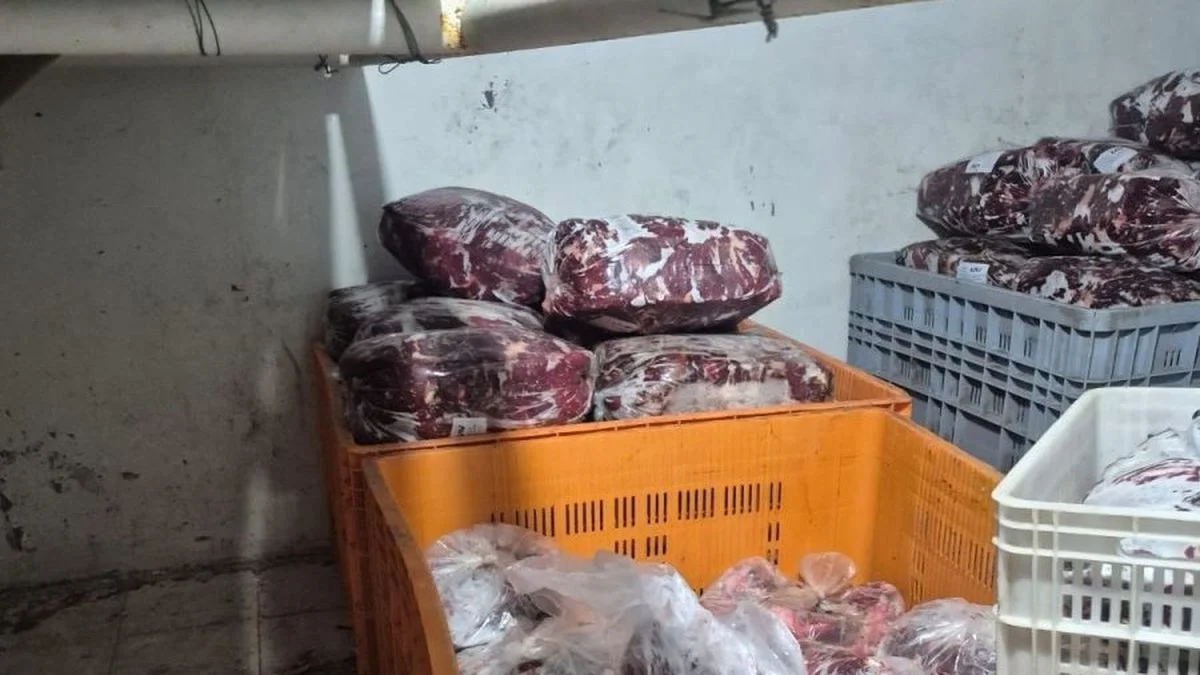 Secuestran casi 4 mil kilos de carne en mal estado y clausuran un comercio en Guaymallén