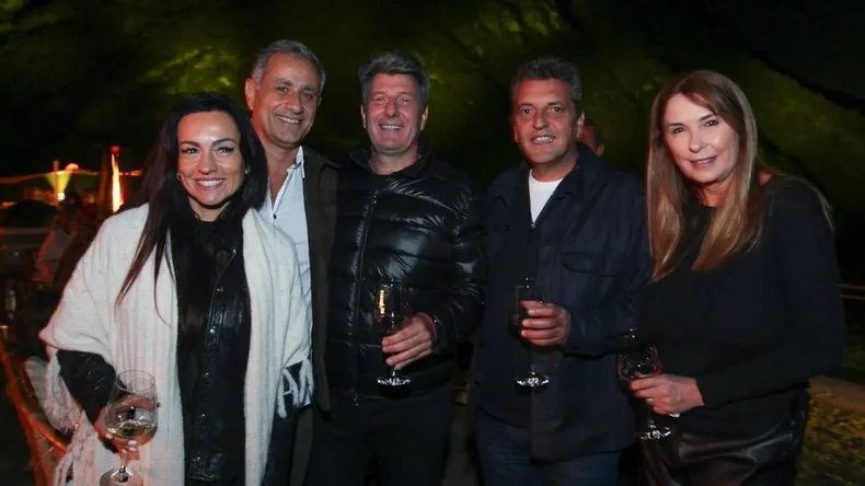 Gabriela Bellantonio, José Mansur, Daniel Guerra, Sergio Massa y Andrea Guerra.