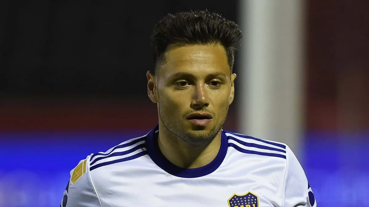Mauro Zárate anunció su retiro del fútbol