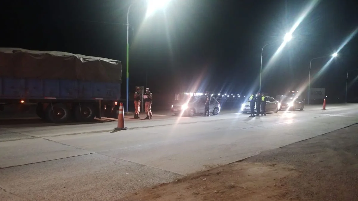 Un conductor ebrio fue detenido en Desaguadero: le secuestraron el camión