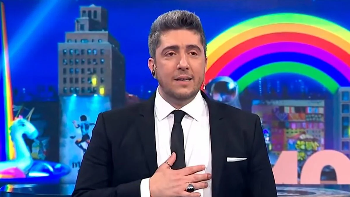 Jey Mammón volvió a la televisión tras haber sido cancelado