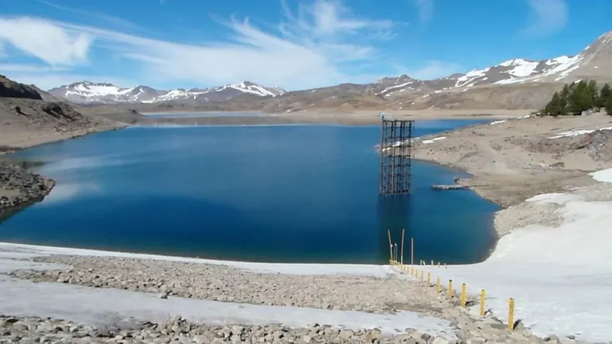 Más de 11 mil sismos en un mes: elevaron el alerta en volcanes cerca de localidades de Mendoza