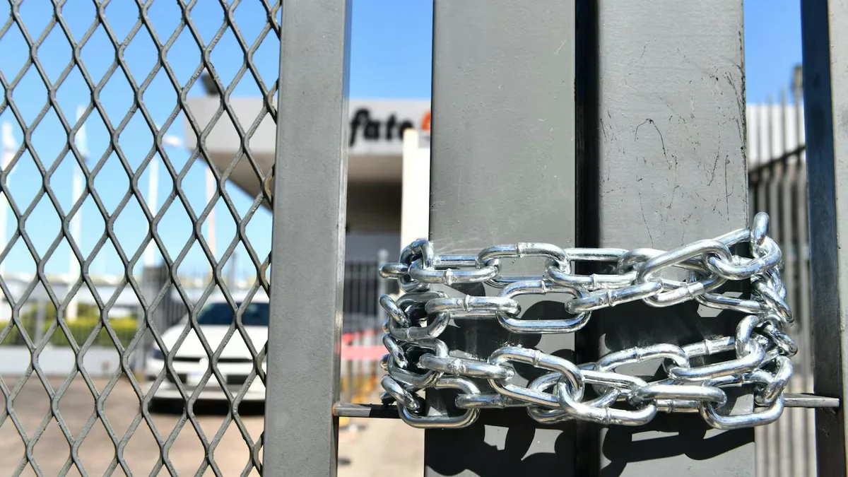 La caída de Fate: el Gobierno recibe a los empresarios, que no darán marcha atrás con el cierre