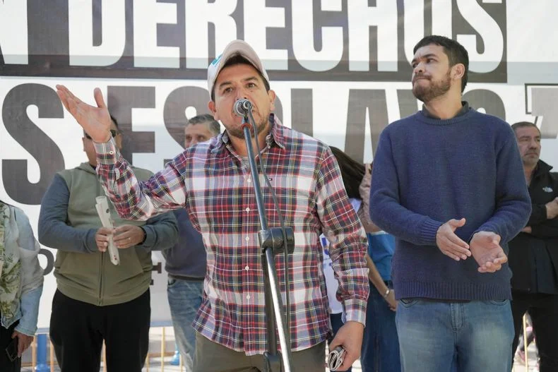 Guido Peña (CCC), tomó la palabra como referente de movimientos sociales. 