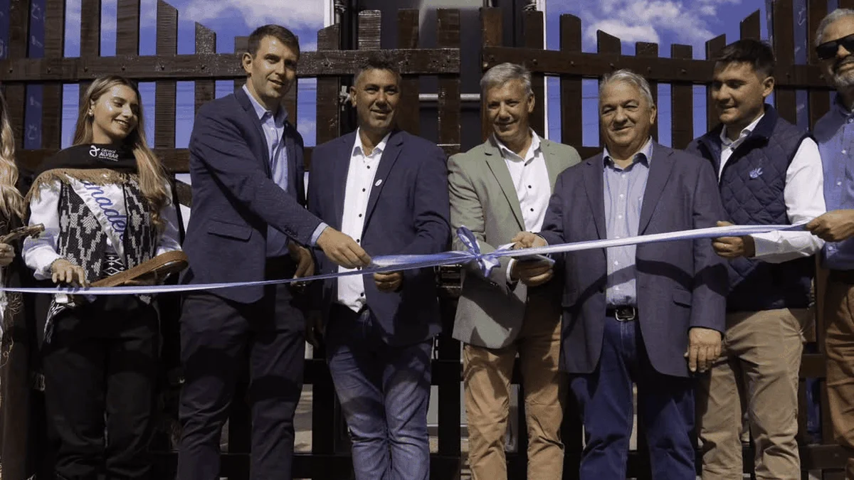 La Fiesta Nacional de la Ganadería arrancó polémica: Molero habló del sector y criticó las exportaciones