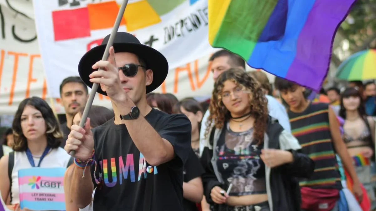 Asamblea LGBTIQ+ en Mendoza decidió marchar contra Milei