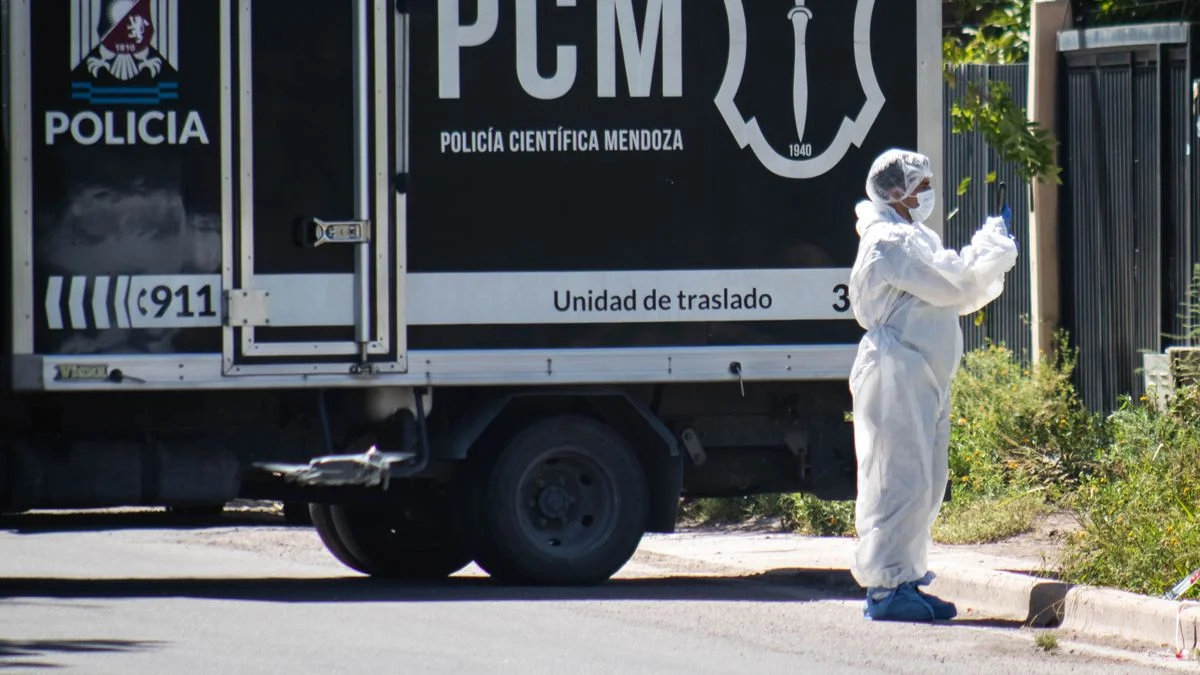 Hallaron el cuerpo de un hombre en el dique Cipolletti: buscan confirmar la causa de muerte y su identidad