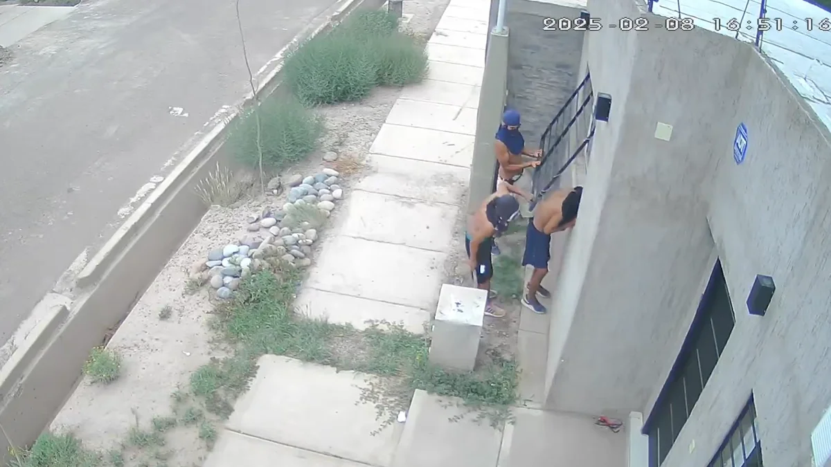 Con el video de un robo, Pradines cuestionó la seguridad en Mendoza