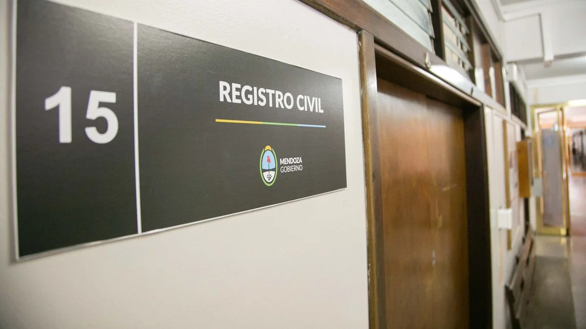 Una oficina del Registro Civil amplia el horario para atención en el Gran Mendoza