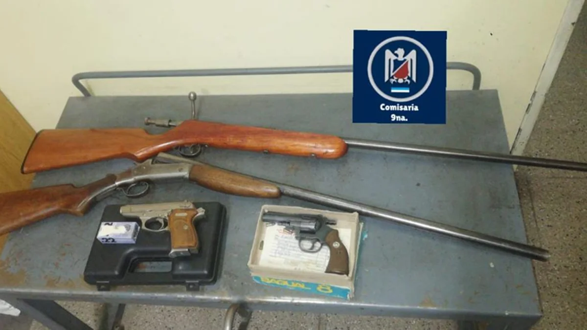 Intentó rociarla con kerosene: detuvieron a un hombre tras agredir a su pareja y le secuestraron armas
