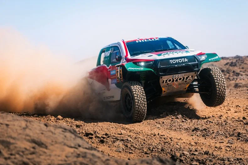 Juan Cruz Yacopini sigue superando etapas en Arabia Saudita.&nbsp;