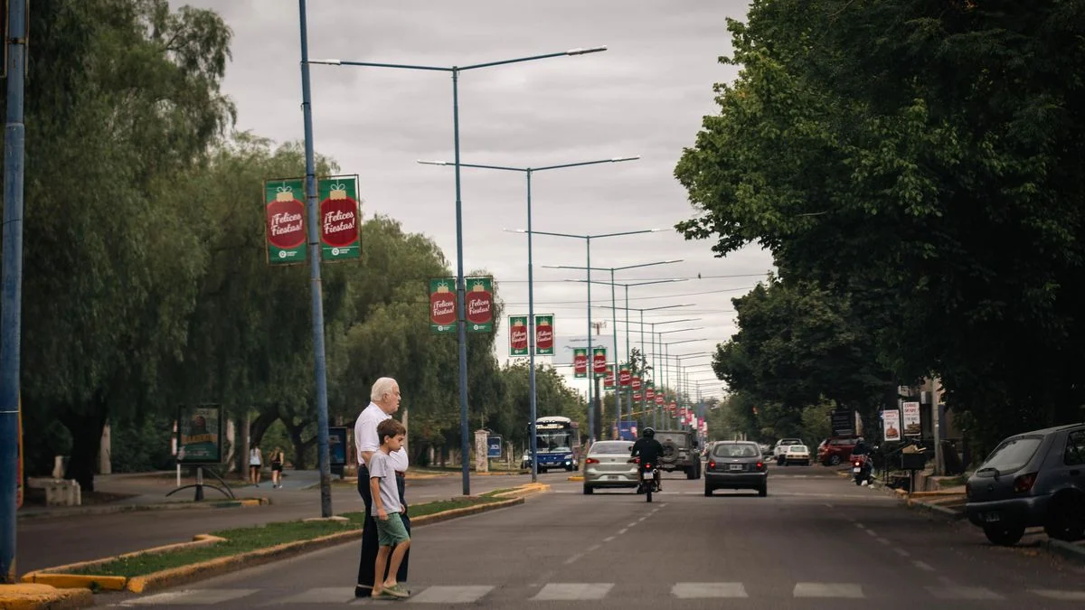 El tiempo en Mendoza: algo nublado y con probabilidad de tormentas aisladas hacia la noche