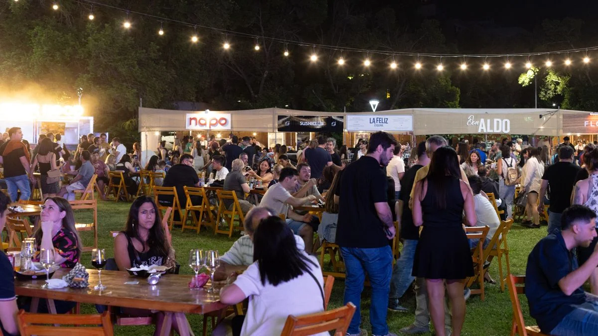Peatonal del Vino: tras una primera noche a pura electrónica hoy tocan Gauchito Club y Miranda!