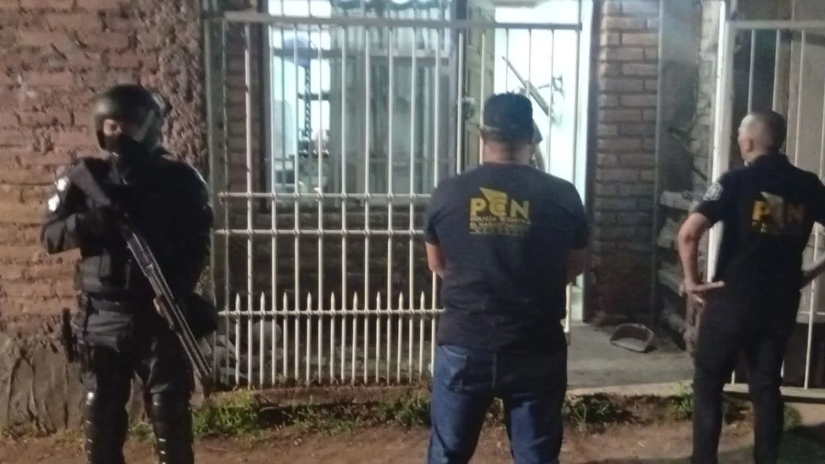 Operativos en Las Heras terminaron con dos detenidos y la incautación de casi cuatro kilos de cocaína