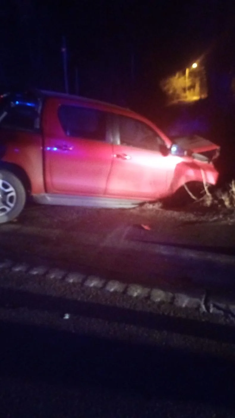 Una camioneta Hilux choc&oacute; en San Carlos y un hombre result&oacute; muerto.&nbsp;