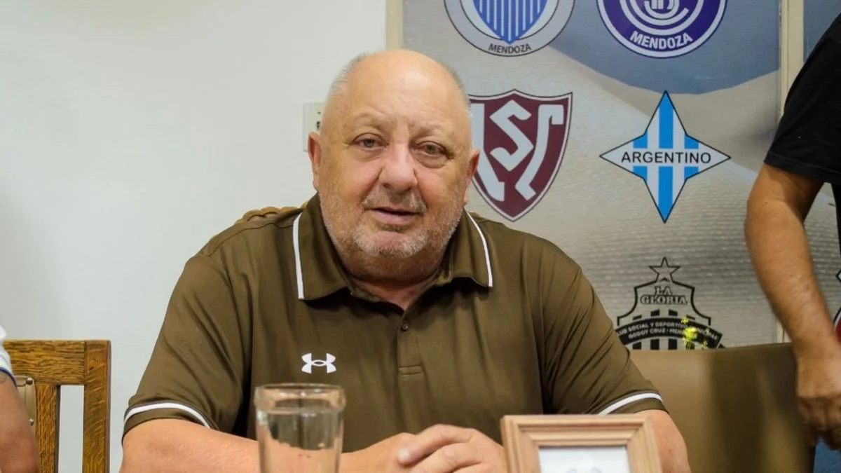 Liga Mendocina: Omar Sperdutti acusa el golpe, convocó a una asamblea y asoma otra irregularidad