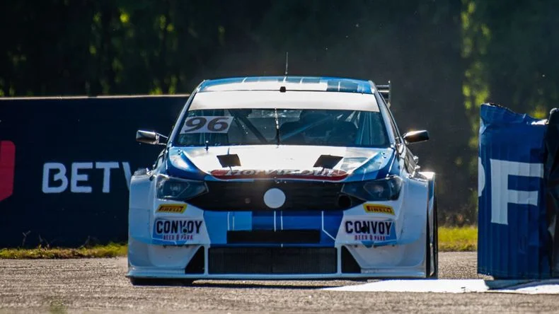 Nicol&aacute;s Palau abandon&oacute; en la primera fecha del TC2000.