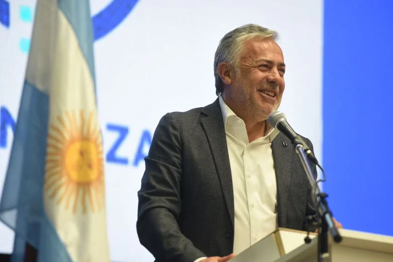 Alfredo Cornejo, gobernador de la provincia de Mendoza.